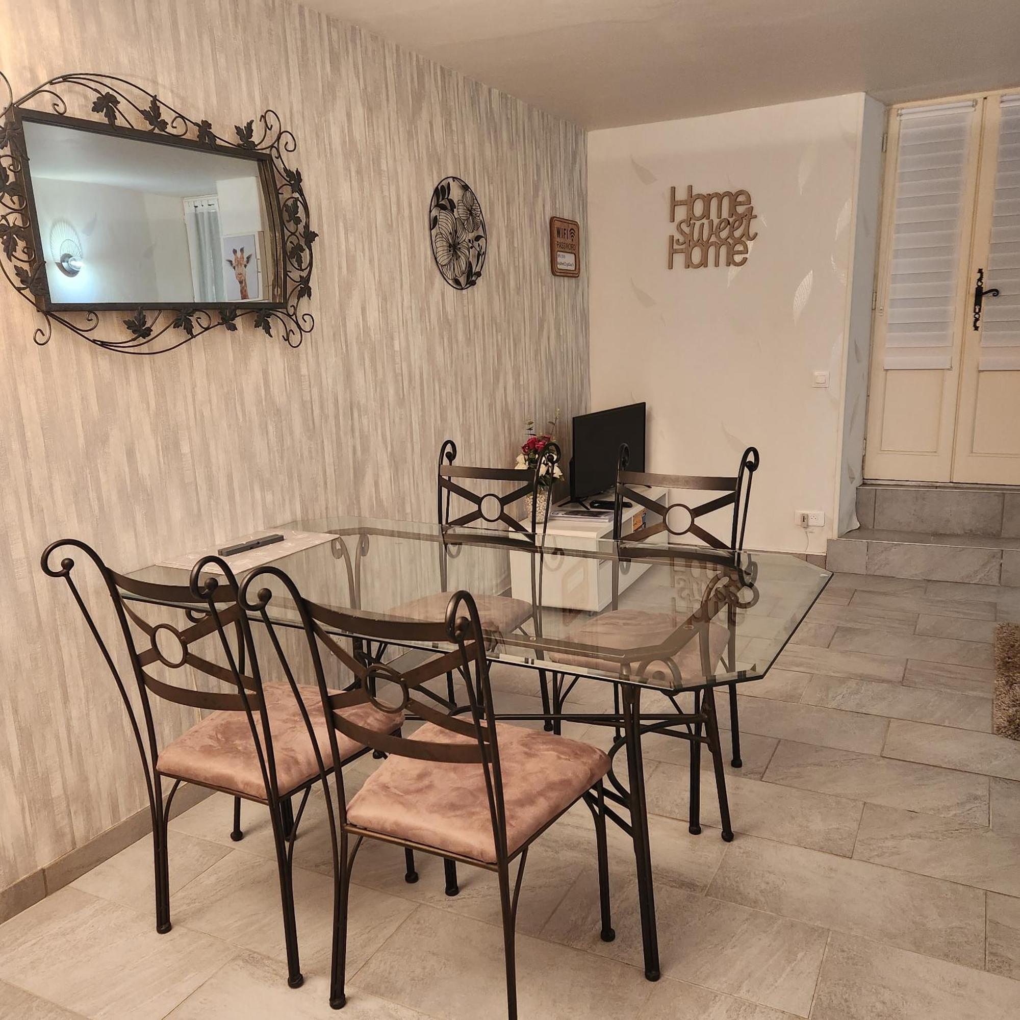Aubaterra Villa Обтер-сюр-Дрон Екстериор снимка